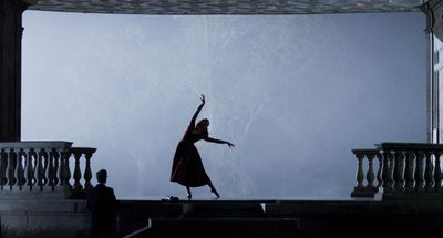 CURIOUS CASE OF BENJAMIN BUTTON