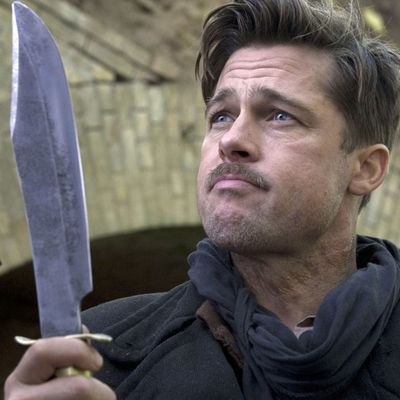 INGLORIOUS BASTERDS Brad Pitt 2