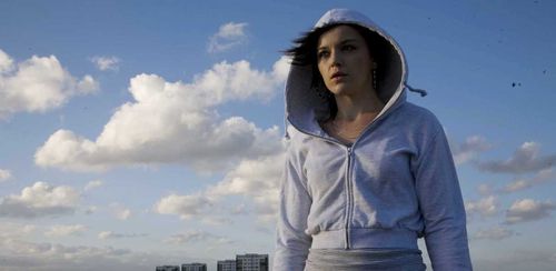 FISH TANK Katie Jarvis