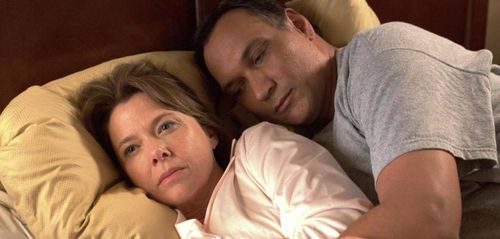 MOTHER AND CHILD Annette Bening