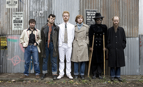 SEX & DRUGS & ROCK & ROLL Still 2