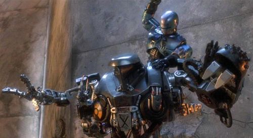 ROBOCOP 2 War 2