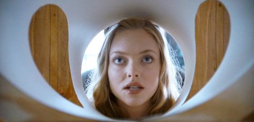 BOOGIE WOOGIE Amanda Seyfried BOOGIE WOOGIE Amanda Seyfried