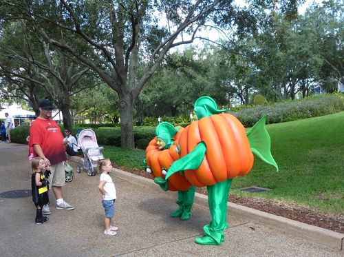 Sea World Spooktacular 30