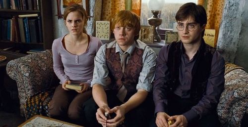 HARRY POTTER AND THE DEATHLY HALLOWS PART 1 Daniel Radcliffe