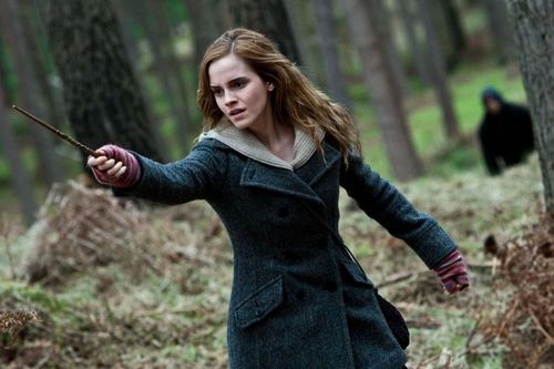 HARRY POTTER AND THE DEATHLY HALLOWS PART 1 Emma Watson