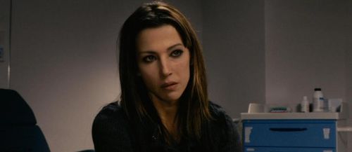 DON'T LOOK BACK Monica Bellucci Face Change DON'T LOOK BACK Monica Bellucci Face Change