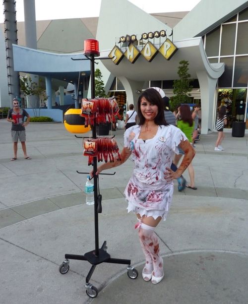 Halloween Horror Nights 20 30