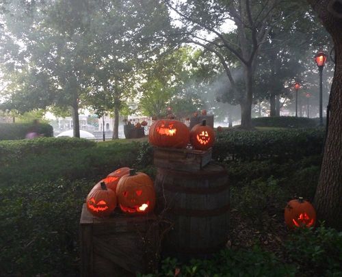 Halloween Horror Nights 20 37