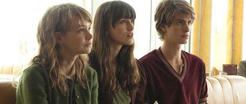 NEVER LET ME GO NEVER LET ME GO