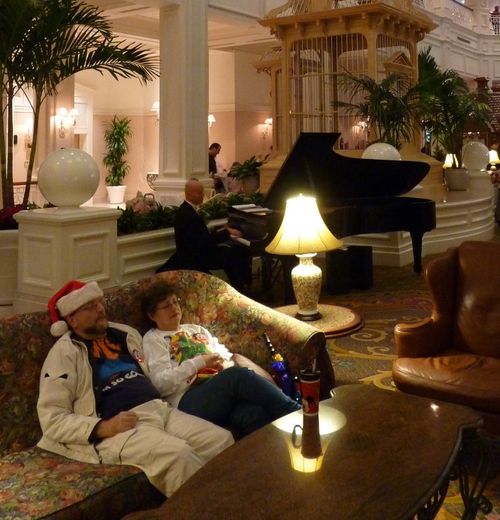 Walt Disney World Hotel Christmas 22