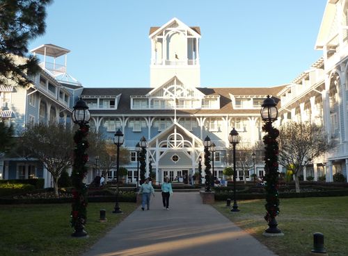 Walt Disney World Hotel Christmas 4