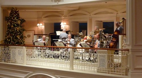 Walt Disney World Hotel Christmas 31