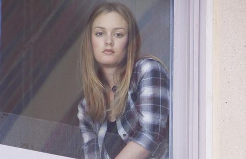 ROOMMATE Leighton Meester ROOMMATE Leighton Meester