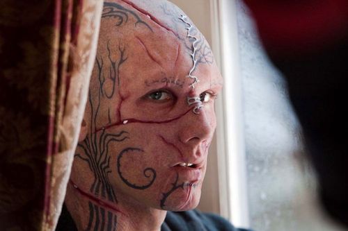 BEASTLY Alex Pettyfer