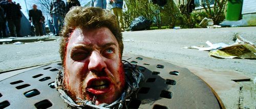 HOBO WITH A SHOTGUN Still 2