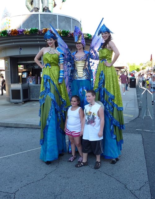 Universal Studios Florida Mardi Gras 37