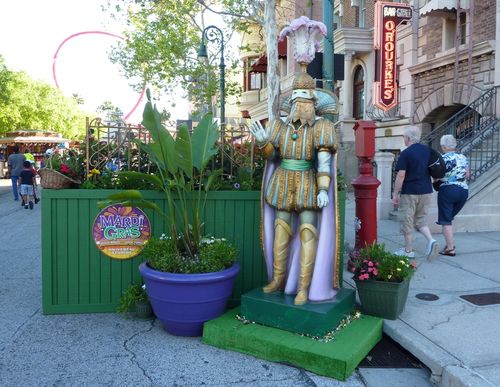 Universal Studios Florida Mardi Gras 25