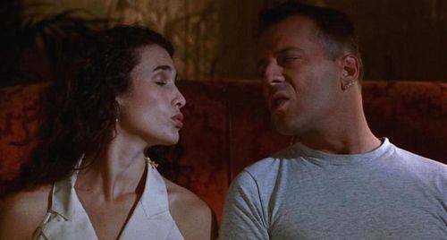 HUDSON HAWK Bruce Willis Andie MacDowell