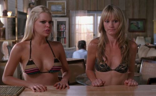 HARD BREAKERS Sophie Monk HARD BREAKERS Sophie Monk