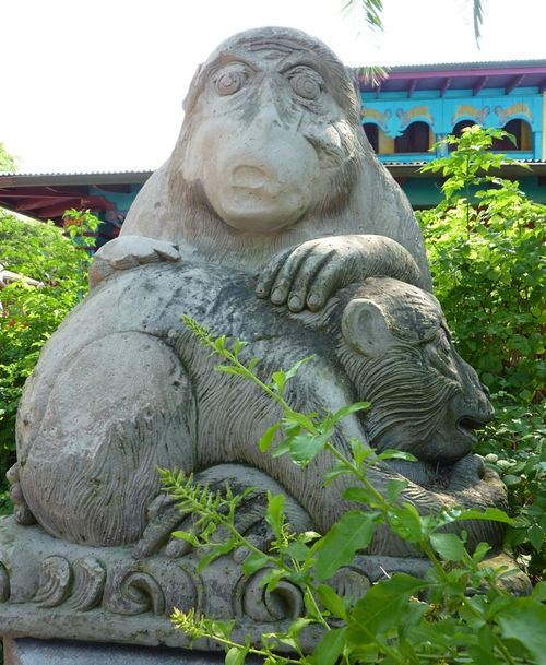 DISNEY'S ANIMAL KINGDOM 3