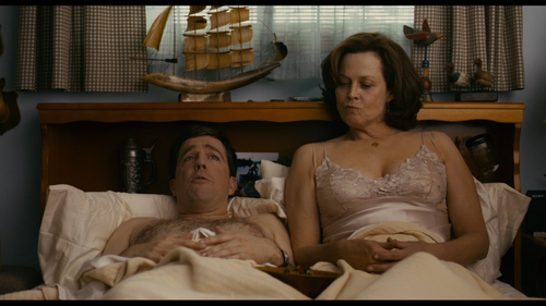 CEDAR RAPIDS Sigourney Weaver CEDAR RAPIDS Sigourney Weaver