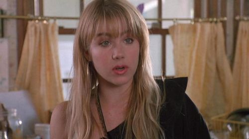 DON'T TELL MOM THE BABYSITTER'S DEAD Christina Applegate DON'T TELL MOM THE BABYSITTER'S DEAD Christina Applegate