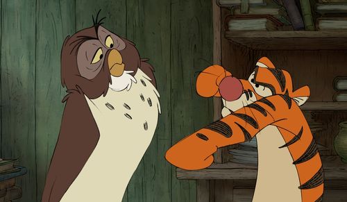WINNIE THE POOH 2011 Owl and Tigger