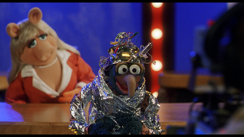 MUPPETS FROM SPACE Miss Piggy MUPPETS FROM SPACE Miss Piggy