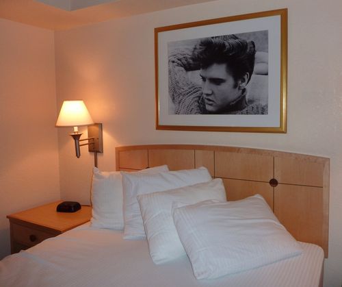 Elvis Presley's Heartbreak Hotel Memphis 1