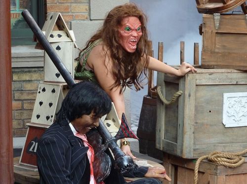 UNIVERSAL HALLOWEEN HORROR NIGHTS 2011 39