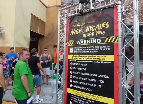 UNIVERSAL HALLOWEEN HORROR NIGHTS 2011 36