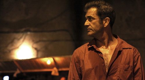 GET THE GRINGO Still 3