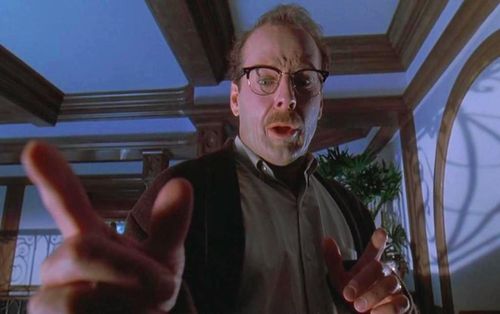 DEATH BECOMES HER Bruce Willis DEATH BECOMES HER Bruce Willis