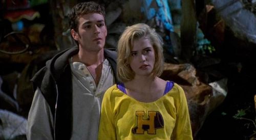 BUFFY THE VAMPIRE SLAYER 1992 Kristy Swanson Luke Perry BUFFY THE VAMPIRE SLAYER 1992 Kristy Swanson Luke Perry