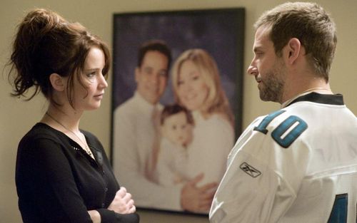 SILVER LININGS PLAYBOOK Jennifer Lawrence SILVER LININGS PLAYBOOK Jennifer Lawrence