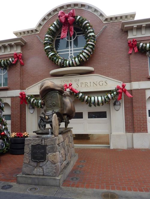 Cars Land Disney California Adventure 75