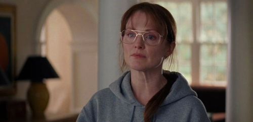ENGLISH TEACHER Julianne Moore 2
