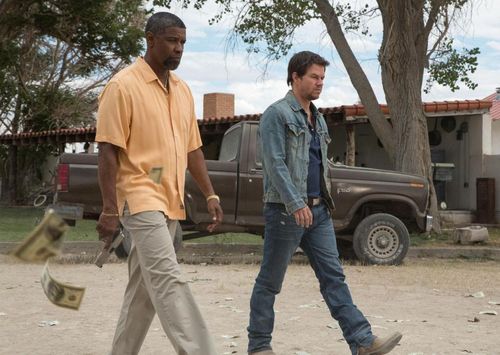 2 GUNS Mark Wahlberg Denzel Washington