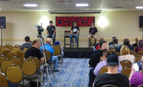 Crypticon Minneapolis 2013 1