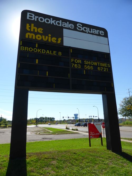 BROOKDALE 8 Cinemas Brooklyn Center, MN 25