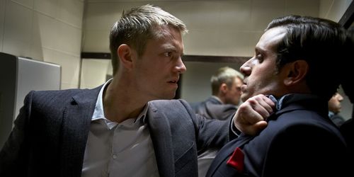 EASY MONEY 2 Joel Kinnaman