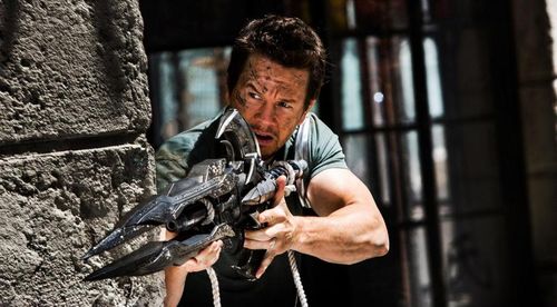 TRANSFORMERS AGE OF EXTINCTION Mark Wahlberg