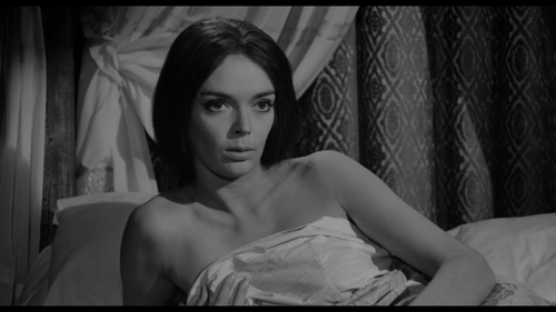 00006.m2ts_snapshot_00.42.15_[2015.01.23_15.25.32]