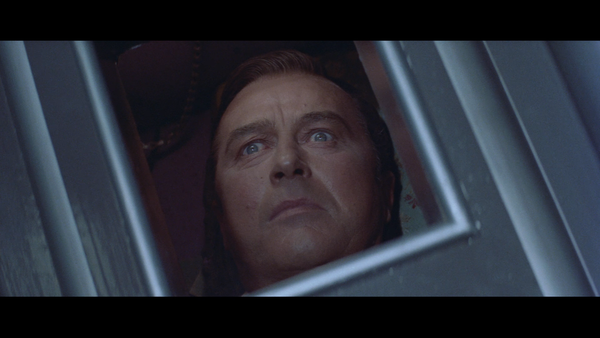 00004.m2ts_snapshot_01.05.41_[2015.05.15_17.04.33]