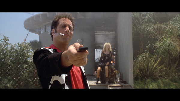 00003.m2ts_snapshot_01.03.06_[2015.05.06_14.09.21]