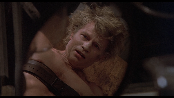 00004.m2ts_snapshot_01.10.28_[2015.06.11_18.45.13]