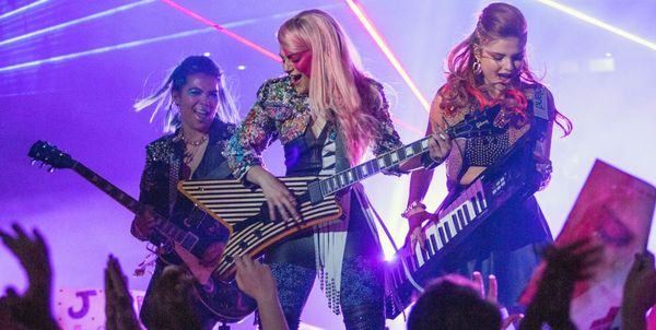 JEM AND HOLOGRAMS 1
