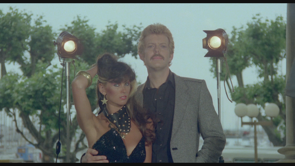 00002.m2ts_snapshot_00.30.46_[2016.01.12_14.05.13]