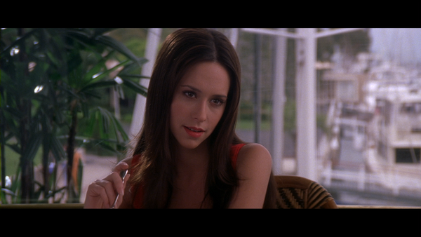 00003.m2ts_snapshot_00.28.56_[2016.01.13_22.57.11]